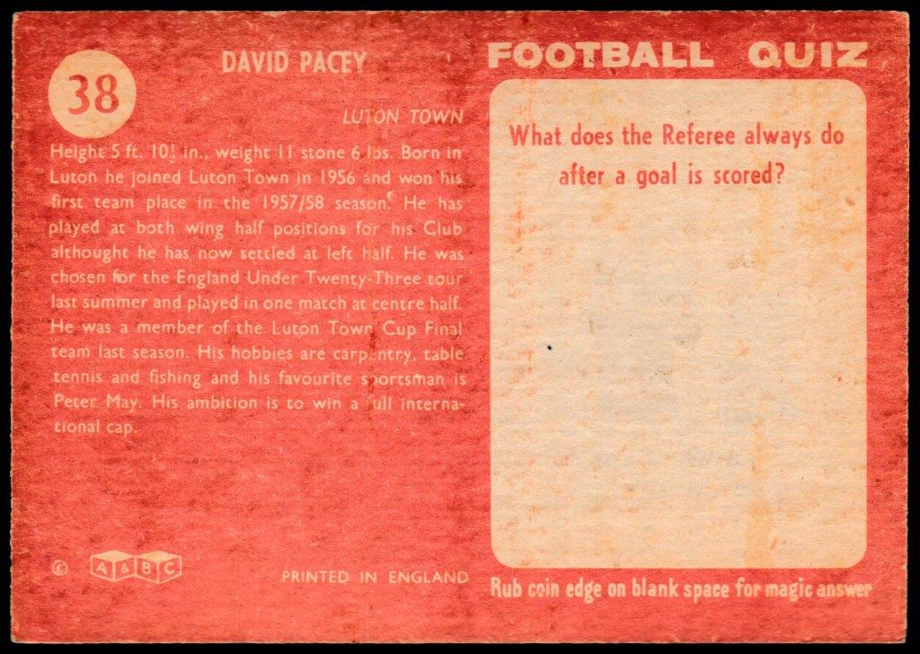 A&BC - 'Footballers (1959/60 - Series 1)' - Card #38 - David Pacey (Luton Town) A&BC - 'Footballers (1959/60 - Series 1)' - Card #38 - David Pacey (Luton Town)