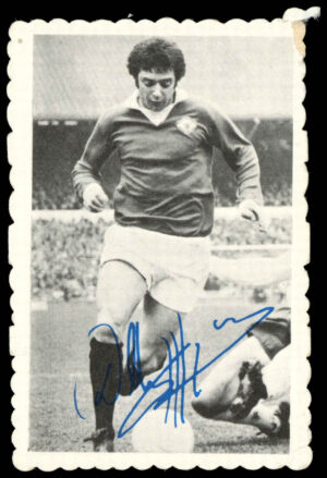 A&BC - 'Footballers Autographed Photos 1973/74 (Crinkle)' (1973) - Willie Morgan (Man Utd) A&BC - 'Footballers Autographed Photos 1973/74 (Crinkle)' (1973) - Willie Morgan (Man Utd)
