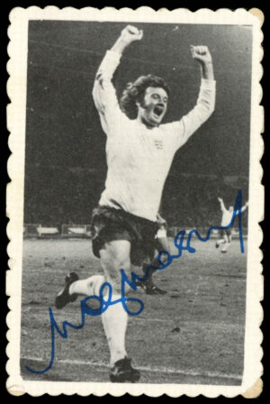 A&BC - 'Footballers Autographed Photos 1973/74 (Crinkle)' (1973) - Rodney Marsh (Man City) A&BC - 'Footballers Autographed Photos 1973/74 (Crinkle)' (1973) - Rodney Marsh (Man City)