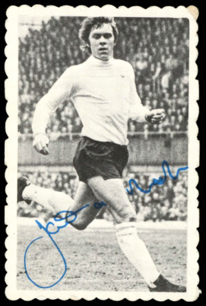 A&BC - 'Footballers Autographed Photos 1973/74 (Crinkle)' (1973) - David Nish (Derby County) A&BC - 'Footballers Autographed Photos 1973/74 (Crinkle)' (1973) - David Nish (Derby County)