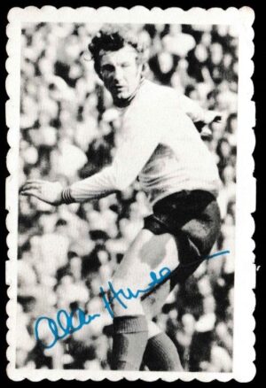 A&BC - 'Footballers Autographed Photos' (1973) - Card #17 - Alan Hinton (Derby County)