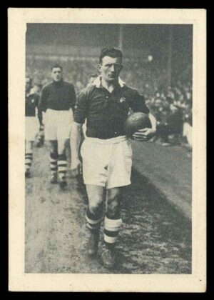 African Tobbaco - 'World of Sport (L)' (1939) - A. Cowan (Man City) African Tobbaco - 'World of Sport (L)' (1939) - A. Cowan (Man City)