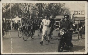 Real Photo - 'Victorian Walking Race Beaconsfield' (Undated) - Unused Atheltics Card