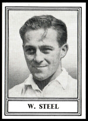 Barratt & Co - 'Famous Footballers 1952-53 - Card #44 - W. Steel (Dundee)