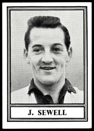 Barratt & Co - 'Famous Footballers 1952-53 - Card #7 - J. Sewell (Sheffield Weds)