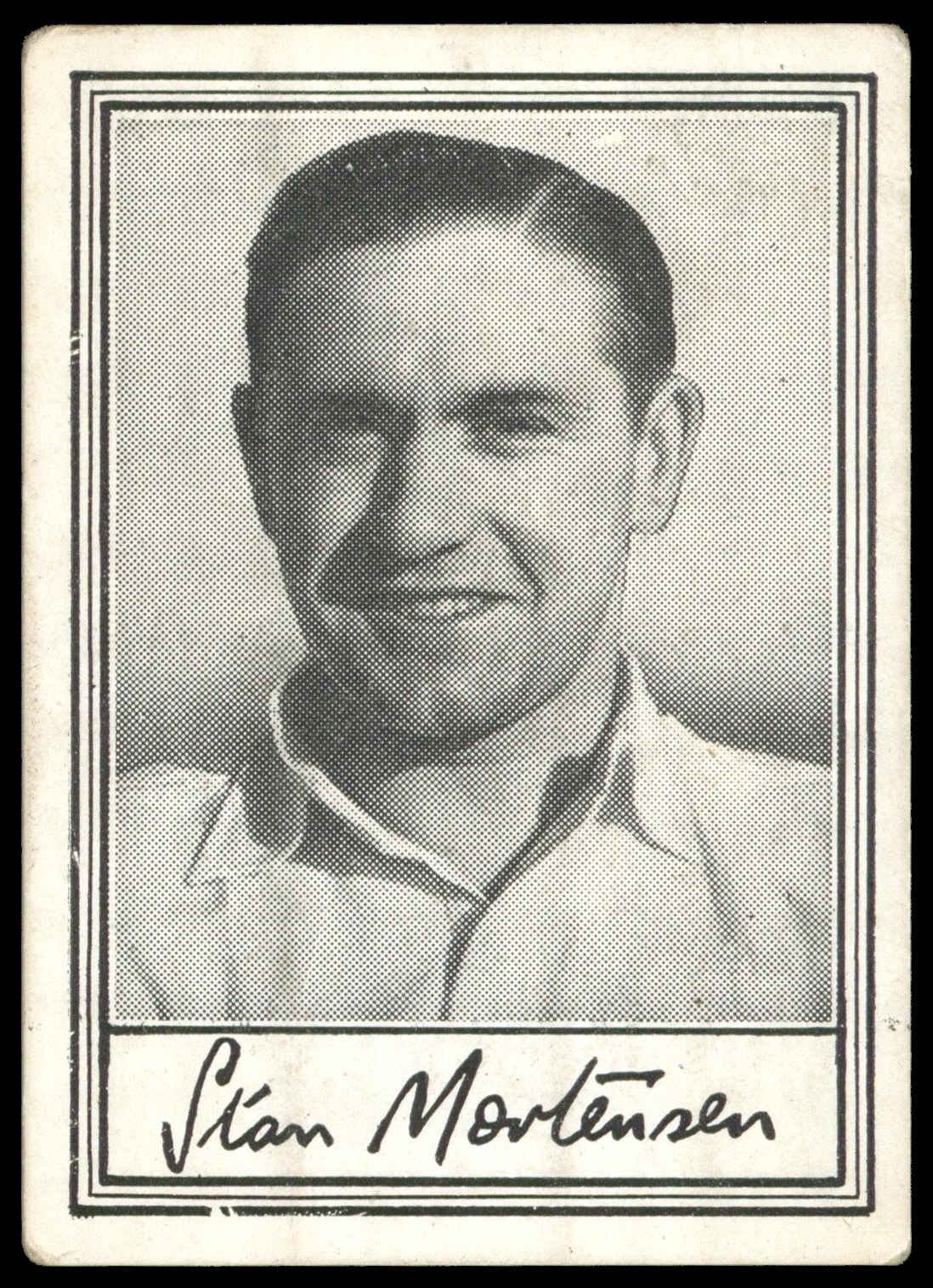 Barratt - 'Famous Footballers A.2' (1954) - Stan Mortensen (Blackpool) Barratt - 'Famous Footballers A.2' (1954) - Stan Mortensen (Blackpool)