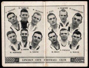 Barratt - 'Football Folders English Div 2 - 1932' (1932) - Lincoln City Team