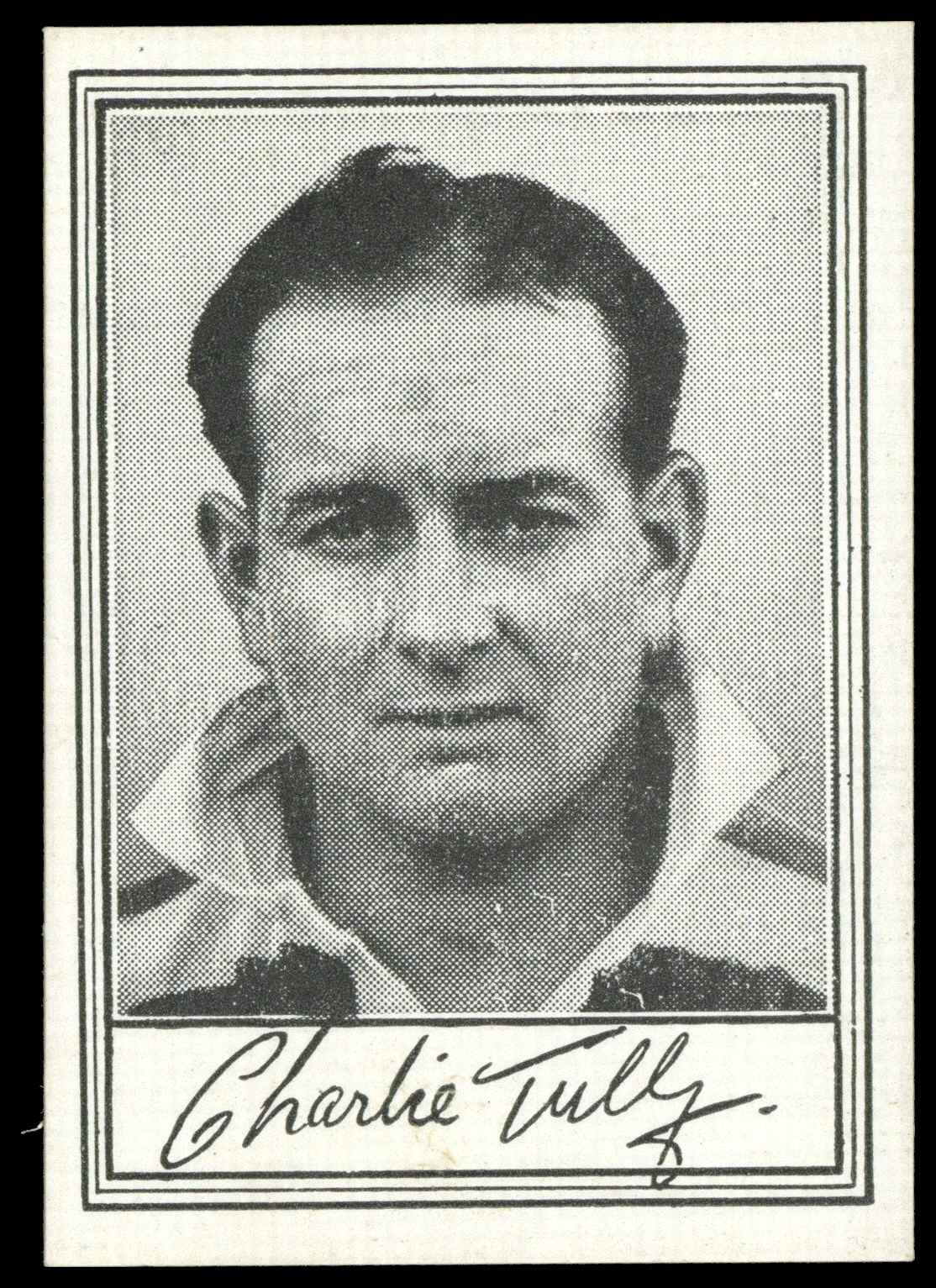 Barratt & Co - 'Famous Footballers A.1' (1953) #24 C. Tully (Celtic) Barratt & Co - 'Famous Footballers A.1' (1953) #24 C. Tully (Celtic)