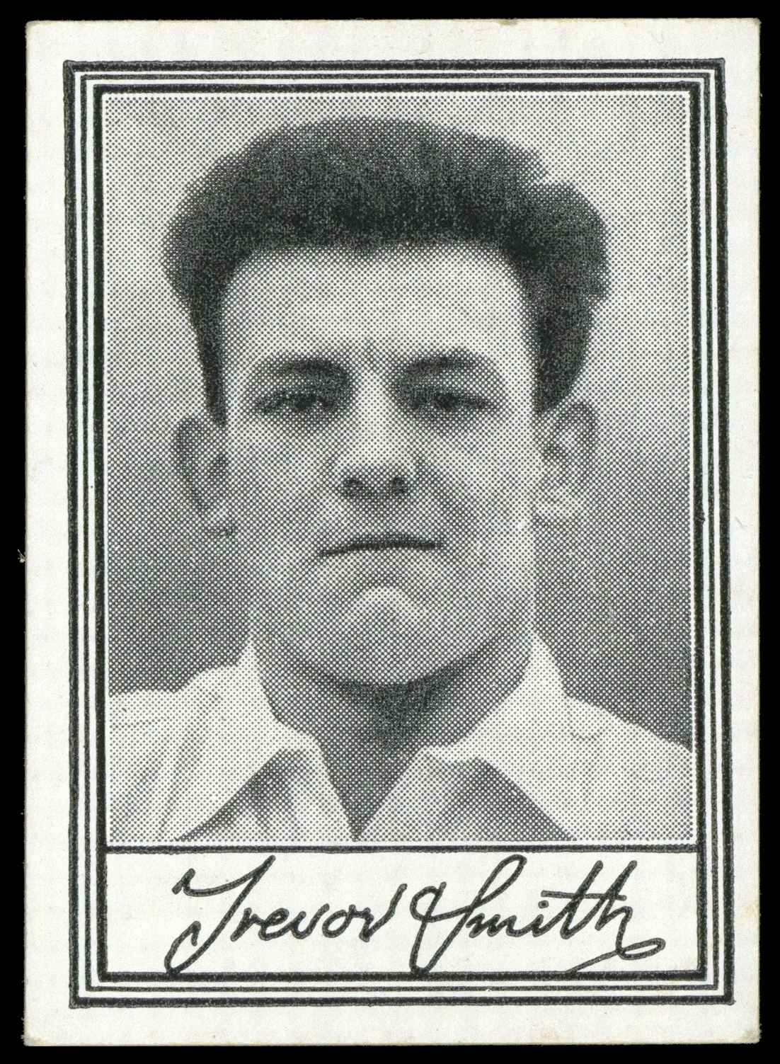 Barratt & Co - 'Famous Footballers A.3' (1955) #6 T. Smith (Birmingham City) Barratt & Co - 'Famous Footballers A.3' (1955) #6 T. Smith (Birmingham City)