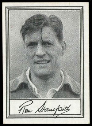 Barratt & Co - 'Famous Footballers A.3' (1955) #9 R. Staniforth (Huddersfield Town) Barratt & Co - 'Famous Footballers A.3' (1955) #9 R. Staniforth (Huddersfield Town)
