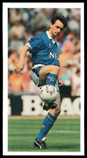 Bassett & Co - 'Football 1989-90 (Red Back)' - Card #15 - Pat Nevin (Everton)