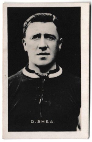 Champion - 'Famous Football Captains' (1923) - Card #53 - D. Shea (Fulham)