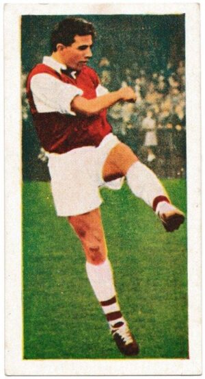 Chix - 'Famous Footballers (Series 3)' (1955) - Card #24 - Joe Haverty (Arsenal)