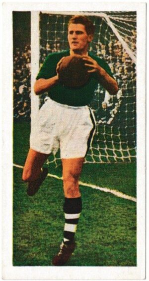 Chix - 'Famous Footballers (Series 3)' (1955) - Card #28 - Graham Vearncombe (Cardiff City)