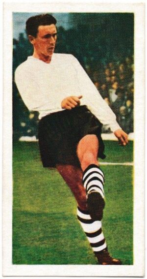 Chix - 'Famous Footballers (Series 3)' (1955) - Card #35 - Reg Pearce (Luton Town) Chix - 'Famous Footballers (Series 3)' (1955) - Card #35 - Reg Pearce (Luton Town)