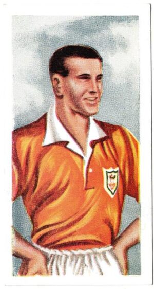 Chix - 'Famous Footballers (Series 1B)' (1955) - Card #17 - Stanley Mortenson (Blackpool)