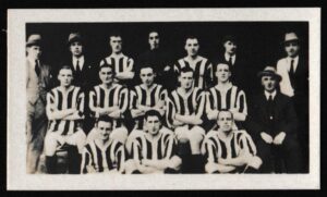 Chums - 'Football Teams - New Series' (1923) - Card #4 - Stoke