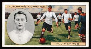 Churchman - 'Footballers' (1914) - #44 - H.J. Pearce (Fulham)