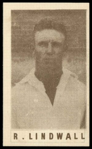 Coles Stores - 'Cricketers (Frame)' (1946) - R. Lindwall (New South Wales)