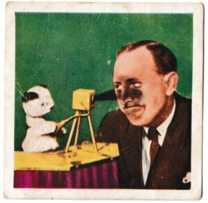 Como Confectionery - 'Sooty's Adventures' (1961) - Sooty's Camera Trick Como Confectionery - 'Sooty's Adventures' (1961) - Sooty's Camera Trick