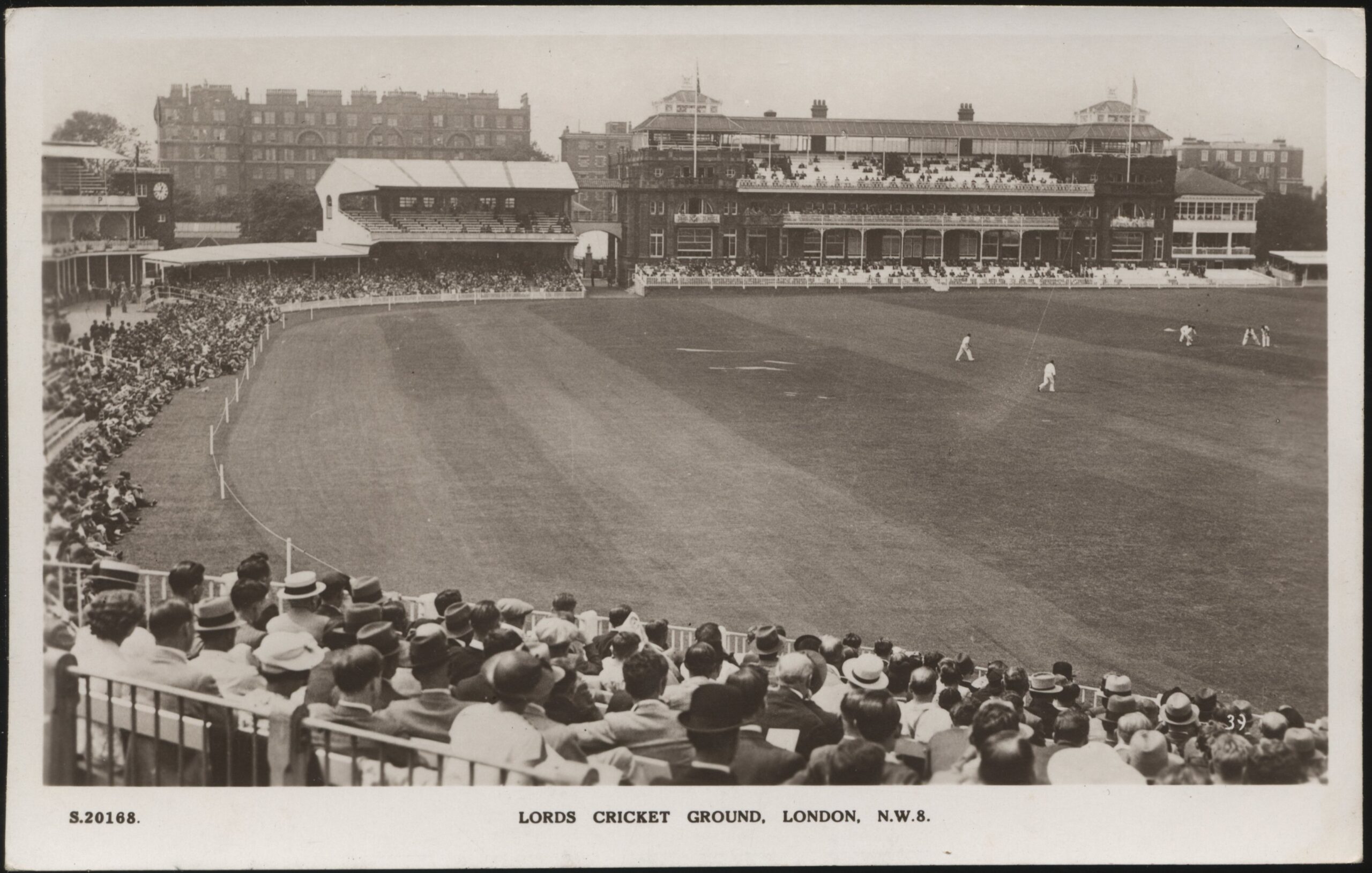 Bridge House - 'Lords Cricket Ground S.20168' (Undated) - Unused Postcard Bridge House - 'Lords Cricket Ground S.20168' (Undated) - Unused Postcard