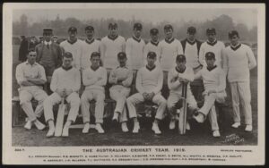 Beagles - 'The Australian Cricket Team' (1912) - Unused Postcard
