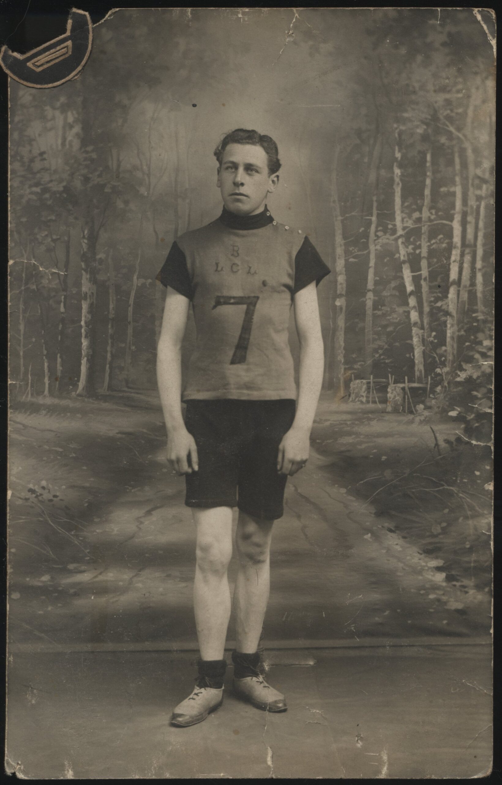 Halleux Mertens - 'Unknown Belgian Athlete' (1911) - Used Postcard Halleux Mertens - 'Unknown Belgian Athlete' (1911) - Used Postcard