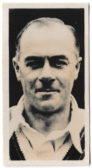 Drapkin & Co - 'Australian and English Cricketers' (1928) - Card #4 - W. Bardsley (New South Wales)