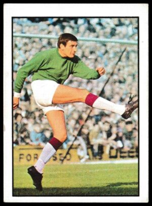 Williams Forlag - 'Fodbold 72/73' - John Jackson (Crystal Palace)