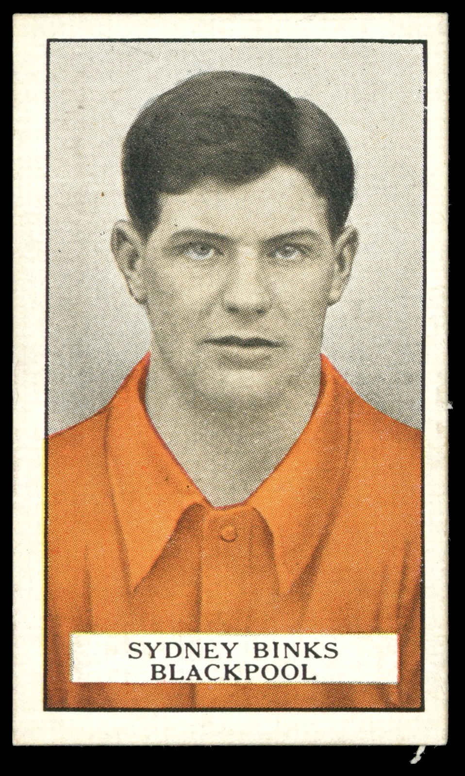 Gallaher - 'Famous Footballers (Brown)' (1926) - #36 - Sydney Binks (Blackpool) Gallaher - 'Famous Footballers (Brown)' (1926) - #36 - Sydney Binks (Blackpool)