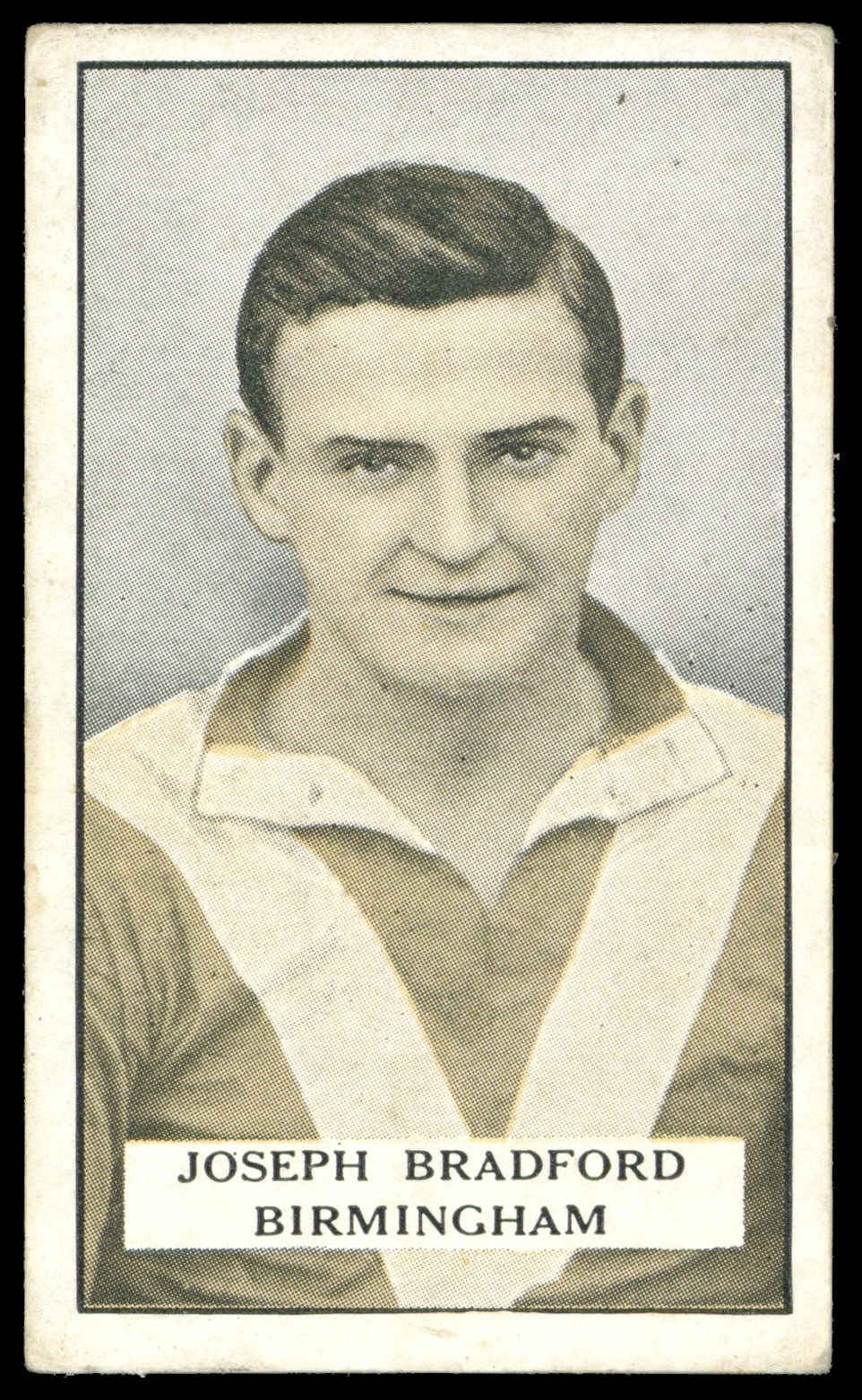 Gallaher - 'Famous Footballers (Green)' (1925) - #42 - Joseph Bradford (Birmingham) Gallaher - 'Famous Footballers (Green)' (1925) - #42 - Joseph Bradford (Birmingham)