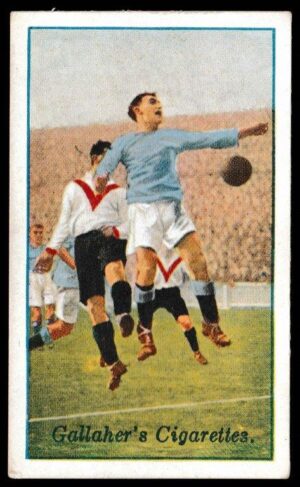 Gallaher - 'Footballers in Action' (1928) - Clapton Orient v Man City Gallaher - 'Footballers in Action' (1928) - Clapton Orient v Man City