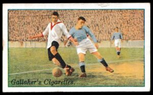 Gallaher - 'Footballers in Action' (1928) - Clapton Orient v Man City Gallaher - 'Footballers in Action' (1928) - Clapton Orient v Man City