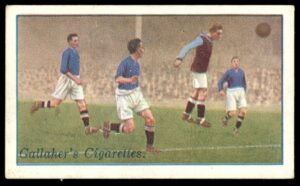 Gallaher - 'Footballers (Red)' (1928) - Aston Villa v Portsmouth