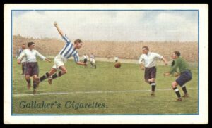Gallaher - 'Footballers (Red)' (1928) - Leeds Utd v Preston North End