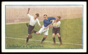 Gallaher - 'Footballers (Red)' (1928) - Clyde v Arthurlie