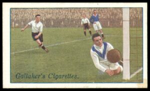 Gallaher - 'Footballers (Red)' (1928) - Bo'ness v Falkirk