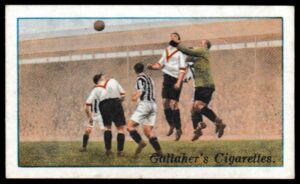 Gallaher - 'Footballers (Red)' (1928) - West Brom v Clapton Orient
