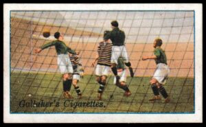 Gallaher - 'Footballers (Red)' (1928) - Celtic v Queens Park Gallaher - 'Footballers (Red)' (1928) - Celtic v Queens Park