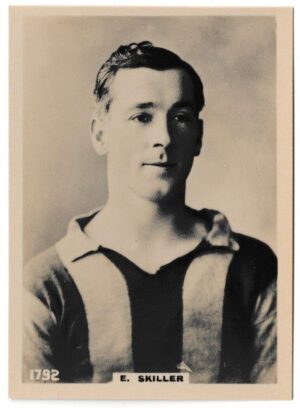 Phillips (Godfrey) - 'Pinnace Footballers (Large)' (1922) - Card #1792 - E. Skiller (Leytonstone) Phillips (Godfrey) - 'Pinnace Footballers (Large)' (1922) - Card #1792 - E. Skiller (Leytonstone)
