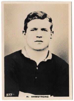 Phillips (Godfrey) - 'Pinnace Footballers (Large)' (1922) - Card #977 - H. Armstrong (Wakefield Trinity)