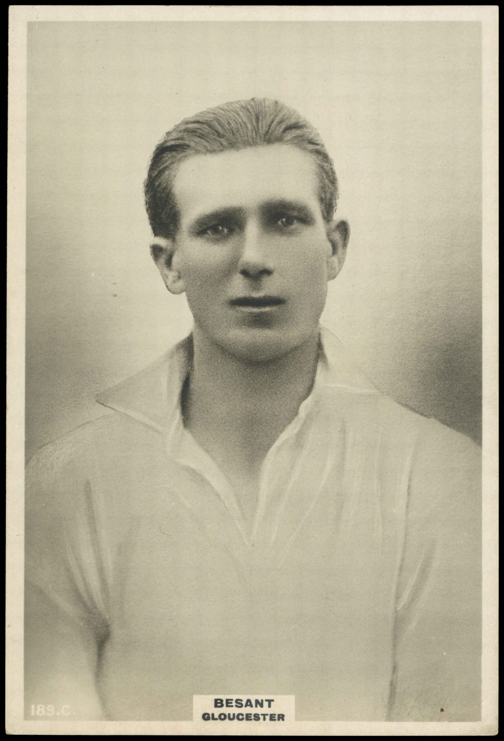Phillips (Godfrey) - Besant (Gloucester) - 'Cricketers Cabinet Card' - (1924) Phillips (Godfrey) - Besant (Gloucester) - 'Cricketers Cabinet Card' - (1924)