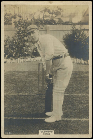 Phillips (Godfrey) - Oldroyd (Yorks) -  'Cricketers Cabinet Card'  - (1924)