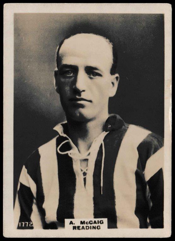 Phillips (Godfrey) - 'Pinnace Footballers (Large) Card #1772 - A. McGaig (Reading) Phillips (Godfrey) - 'Pinnace Footballers (Large) Card #1772 - A. McGaig (Reading)