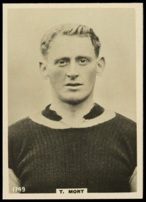 Phillips (Godfrey) - 'Pinnace Footballers (Large)' (1922) - T. Mort (Aston Villa)