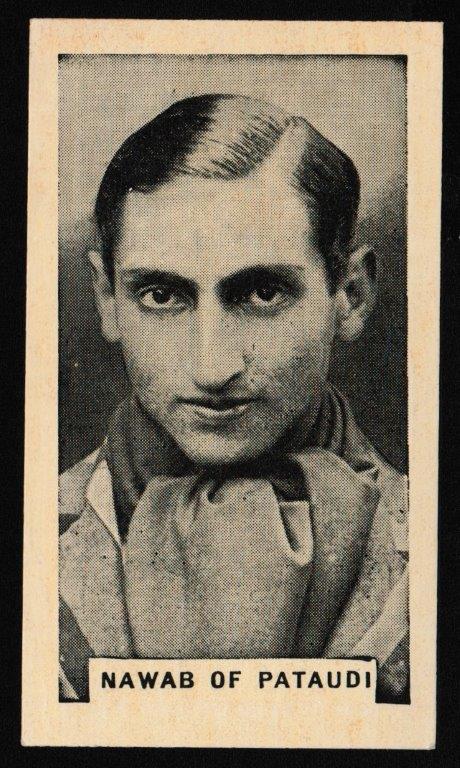 Phillips (Godfrey) - 'Test Cricketers 1932-1933' (1932) - Card #35 (BDV) - Nawab of Pataudi (Worcestershire) Phillips (Godfrey) - 'Test Cricketers 1932-1933' (1932) - Card #35 (BDV) - Nawab of Pataudi (Worcestershire)