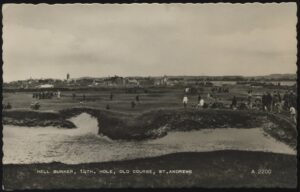 Valentine's - 'Hell Bunker 14th Hole Old Course St. Andrews' (Undated) - Unused Postcard Valentine's - 'Hell Bunker 14th Hole Old Course St. Andrews' (Undated) - Unused Postcard