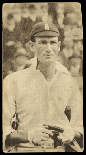 Hill (R&J) - 'Famous Cricketers' (1923) - G. Brown (Hampshire) Hill (R&J) - 'Famous Cricketers' (1923) - G. Brown (Hampshire)