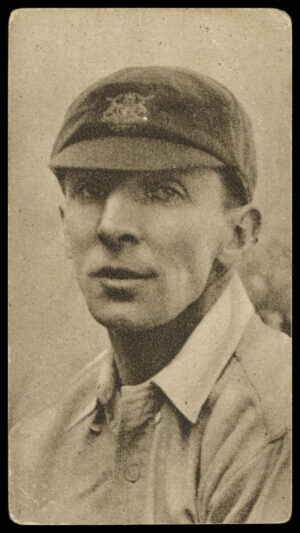 Hill (R&J) - 'Famous Cricketers' (1923) - G. Gunn (Nottinghamshire) Hill (R&J) - 'Famous Cricketers' (1923) - G. Gunn (Nottinghamshire)