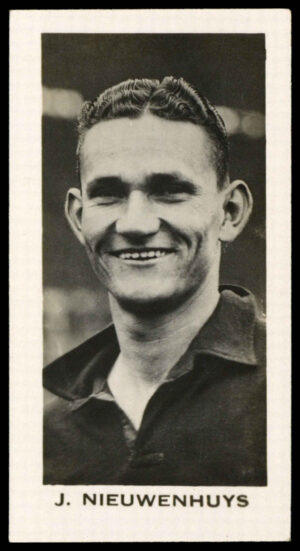 Sinclair - 'English & Scottish Football Stars' (1935) - J. Nieuwenhuys (Liverpool)